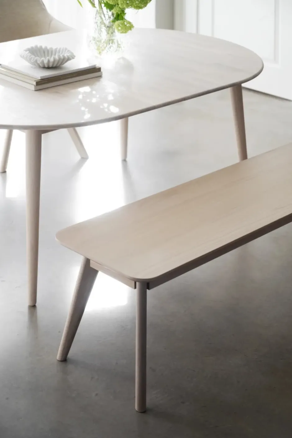 Bänkar|Kök|Rowico Home Bänk 'Yumi' - Vitpigmenterad ek