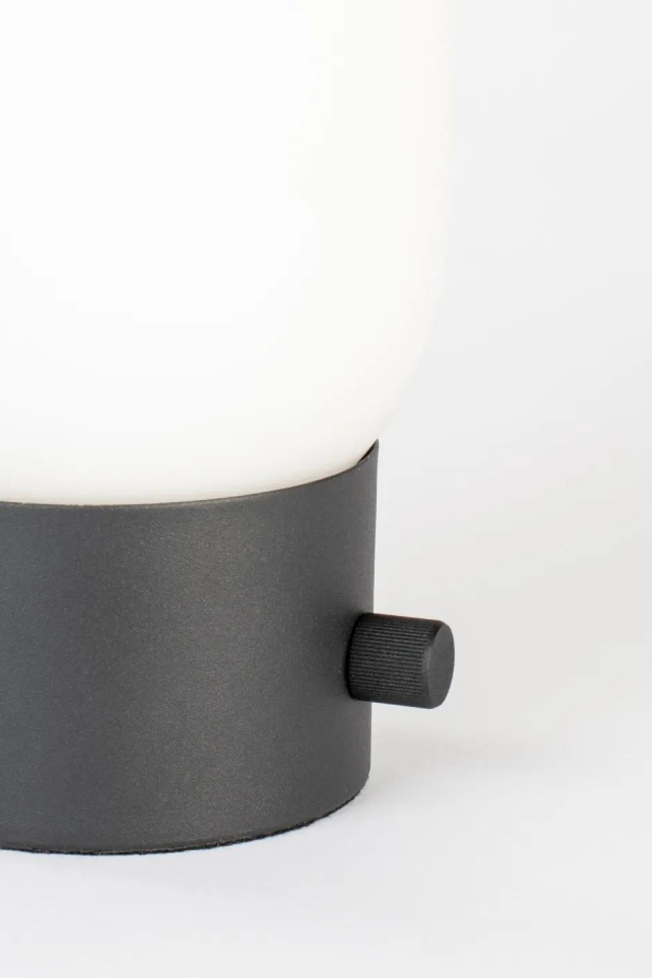 Arbetsrum|Bordslampor|Zuiver Bordslampa 'Urban Charger' - Svart