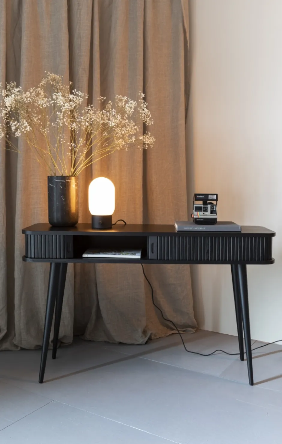 Arbetsrum|Bordslampor|Zuiver Bordslampa 'Urban Charger' - Svart