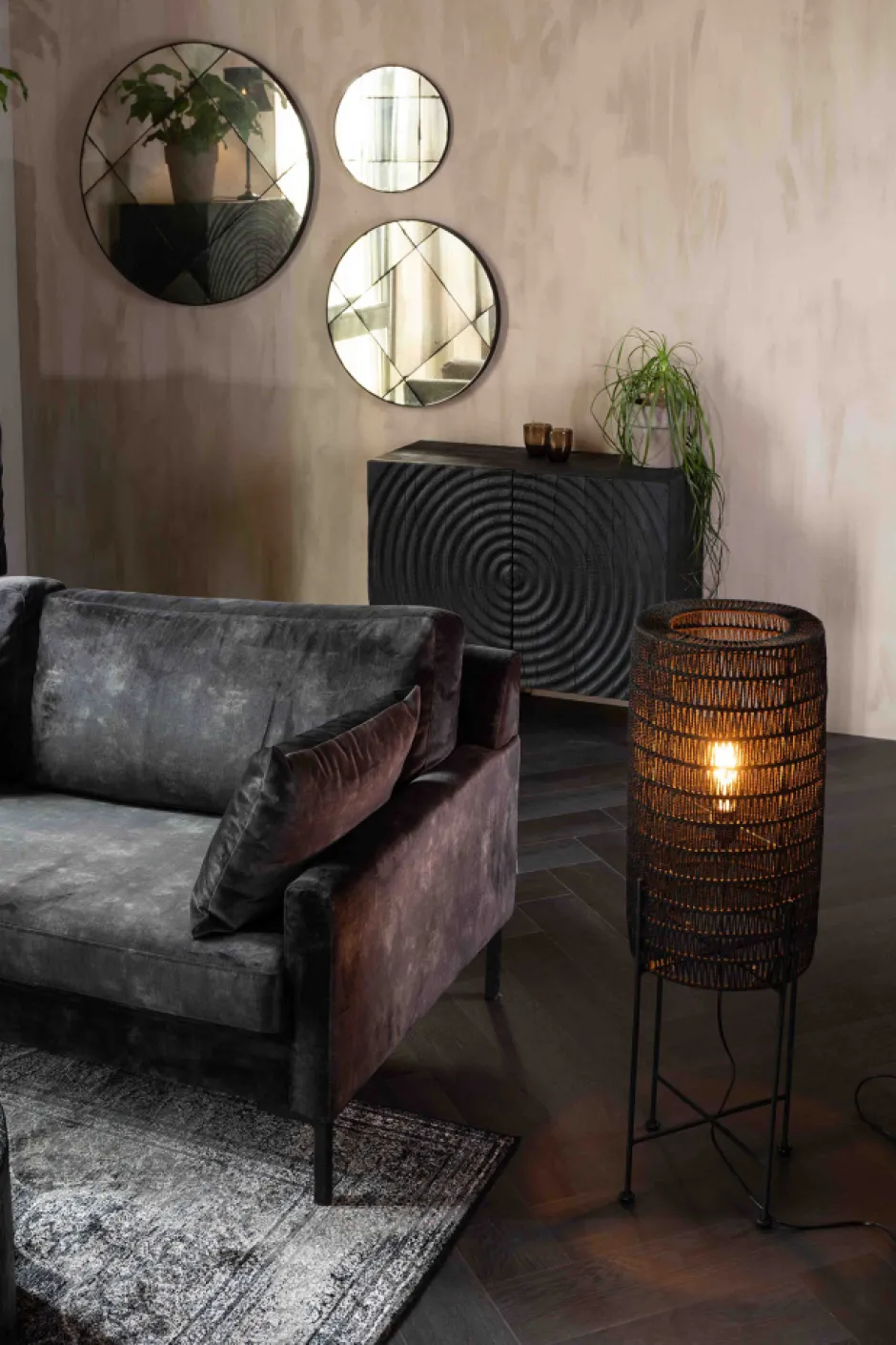 Golvlampor|Sovrum|Dutchbone Golvlampa 'Kari' - Svart