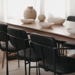 Stolar|Kök|Reforma Karmstol 'Ebba' - Svart