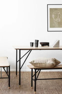 Bord|Matbord|Reforma Matbord 'Hornstull' 160x90cm - Ek/Svart