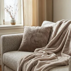 Plädar & Filtar|Vardagsrum|Reforma x Trendcarpet Pläd 'Aranga Super Soft Throw' 130x170cm - Brun