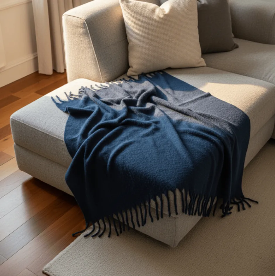 Plädar & Filtar|Vardagsrum|Reforma x Trendcarpet Pläd 'Samantha' 130x170cm - Marinblå