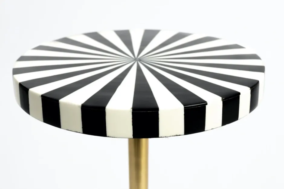 Sovrum|Sidobord|Zuiver Sidobord 'Strike Lucky' - Svart/Vit