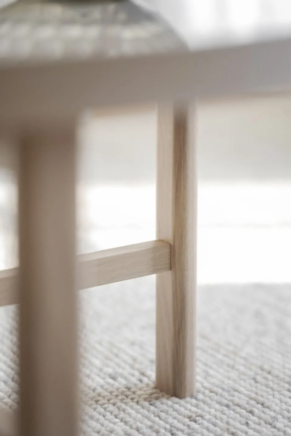 Soffbord|Vardagsrum|Rowico Home Soffbord 'Marsden' Runt 60cm - Ljus ek
