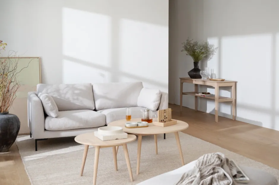 Soffbord|Vardagsrum|Rowico Home Soffbord 'Tompkins' runt Ø90 - Vitpigmenterad ek