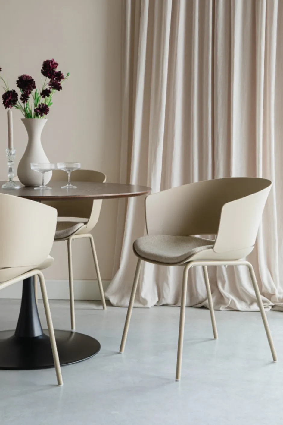 Stolar|Kök|Zuiver Stol 'Jessica' - Beige