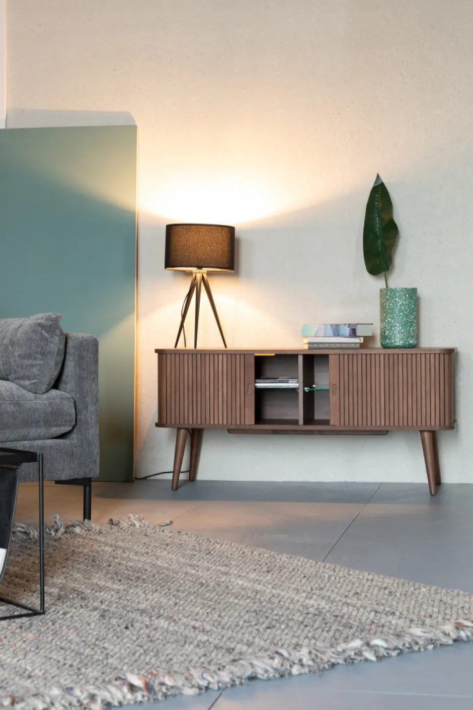 Tv-Bänkar|Zuiver Tv-Bänk 'Barbier' - Valnöt